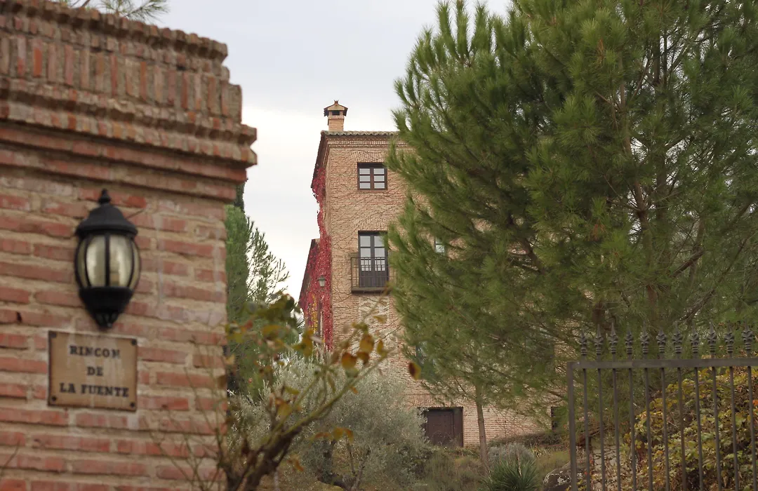 Casa Rural Rincón de la Fuente-1